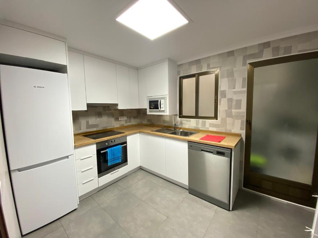Verano Apartment Торевиеха Екстериор снимка